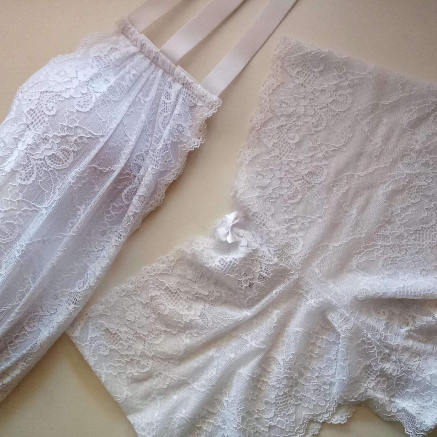 Conjunto de Renda Tomara Que Caia 3 Tiras Taina Esther Dassa