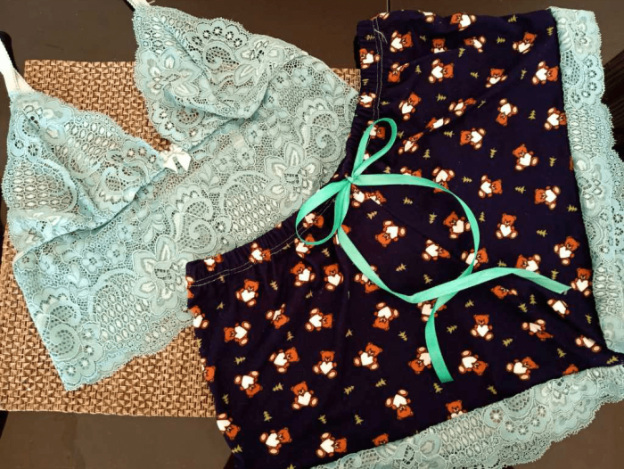Baby Doll em Liganete Short Doll e Cropped de Renda Raquel Esther Dassa - Image 3